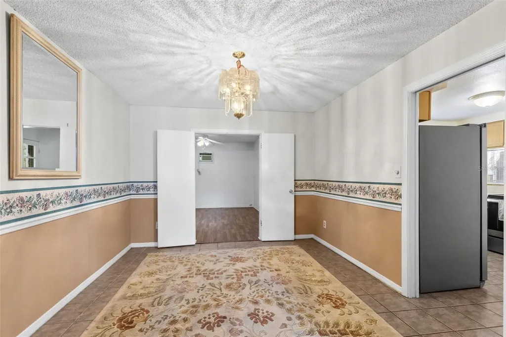 8698 Hillside Drive Orlando FL 32810