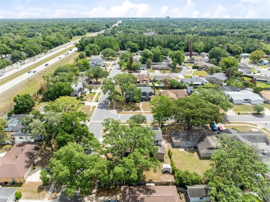 8698 Hillside Drive Orlando FL 32810