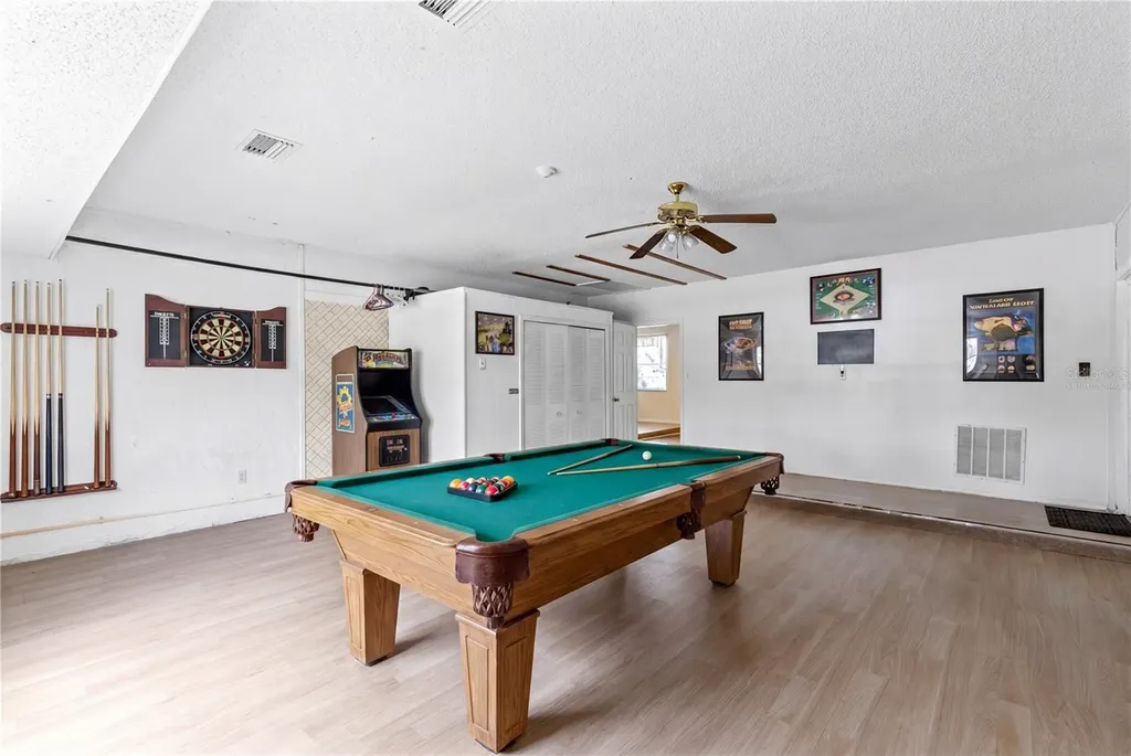 8698 Hillside Drive Orlando FL 32810