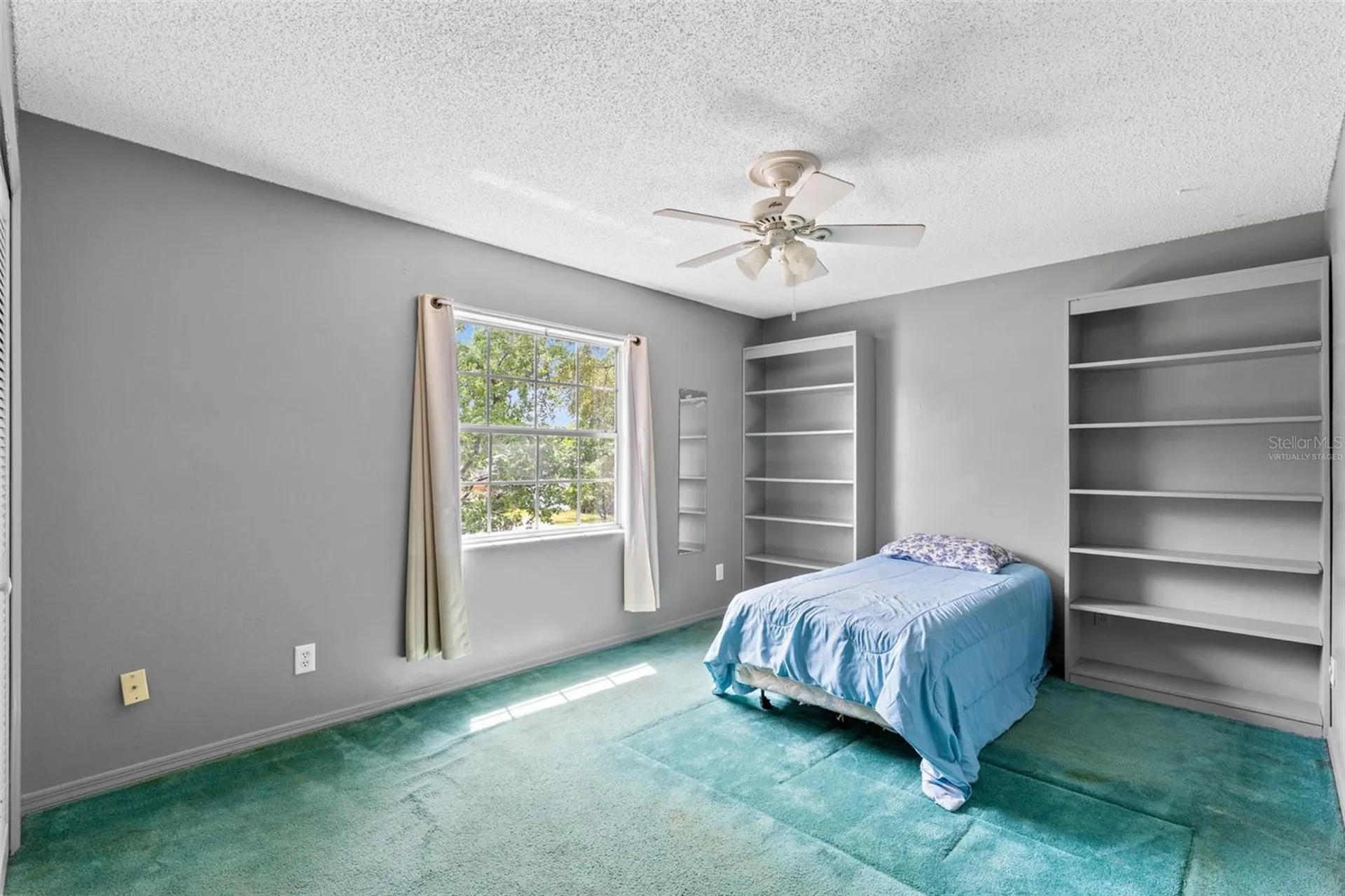 8698 Hillside Drive Orlando FL 32810
