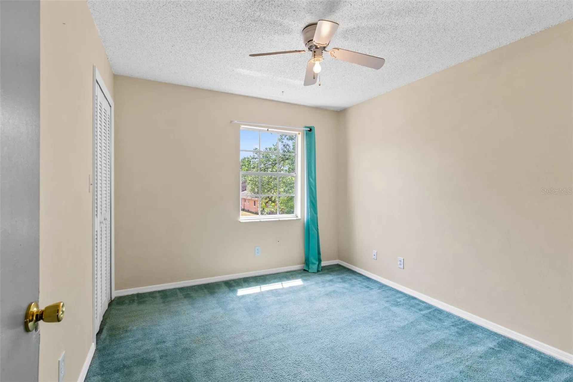 8698 Hillside Drive Orlando FL 32810