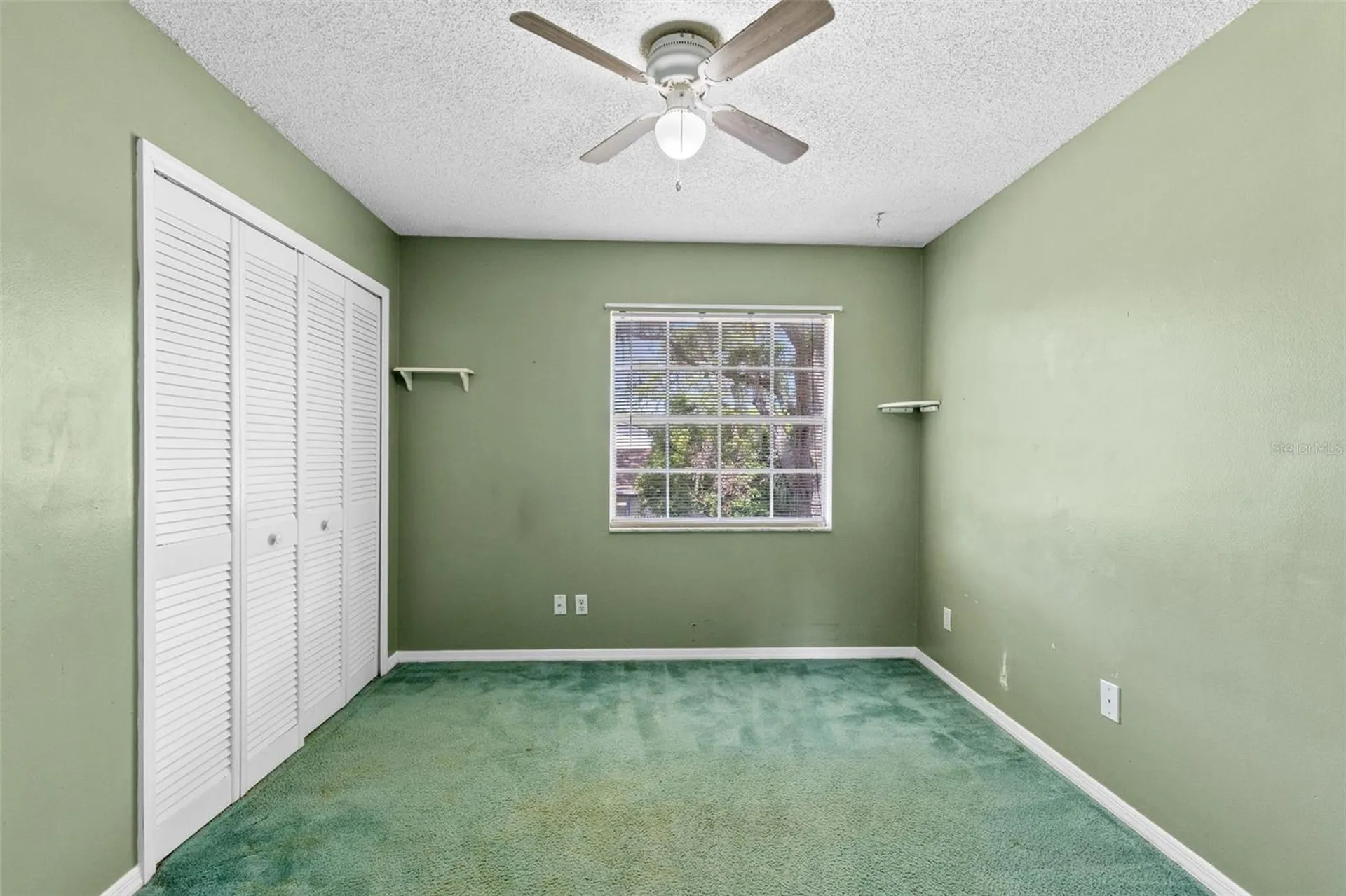 8698 Hillside Drive Orlando FL 32810