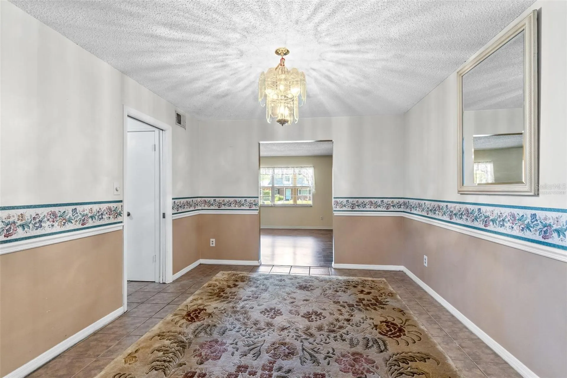8698 Hillside Drive Orlando FL 32810