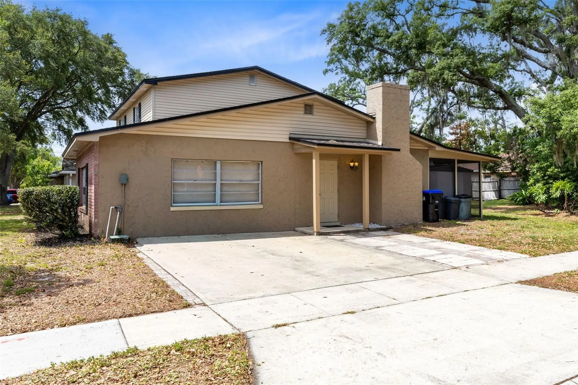8698 Hillside Drive Orlando FL 32810