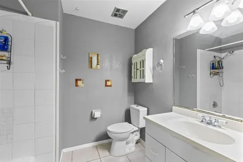 8698 Hillside Drive Orlando FL 32810