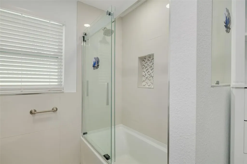 2631 Oakbrook Drive Largo FL 33770