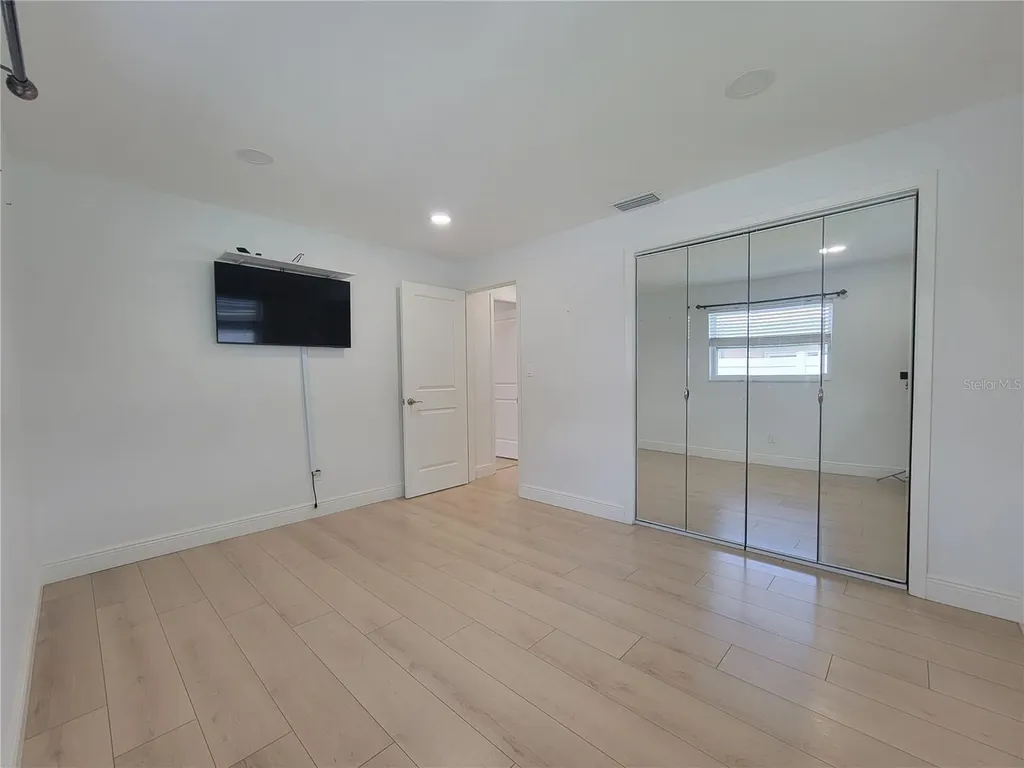 2631 Oakbrook Drive Largo FL 33770