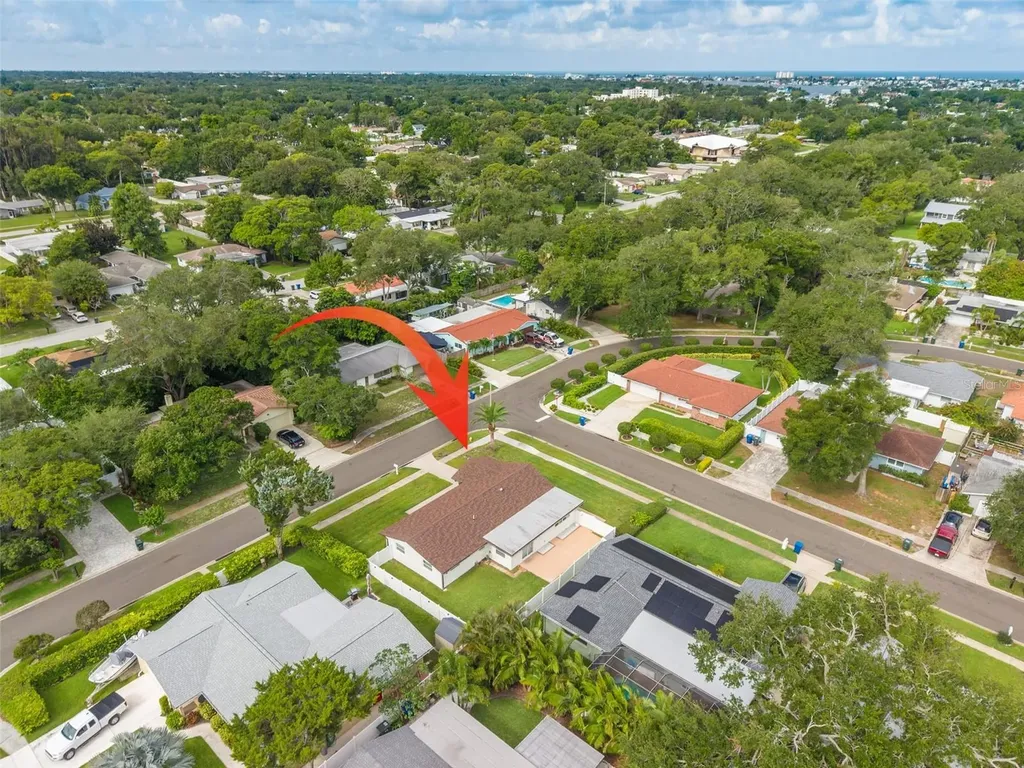2631 Oakbrook Drive Largo FL 33770