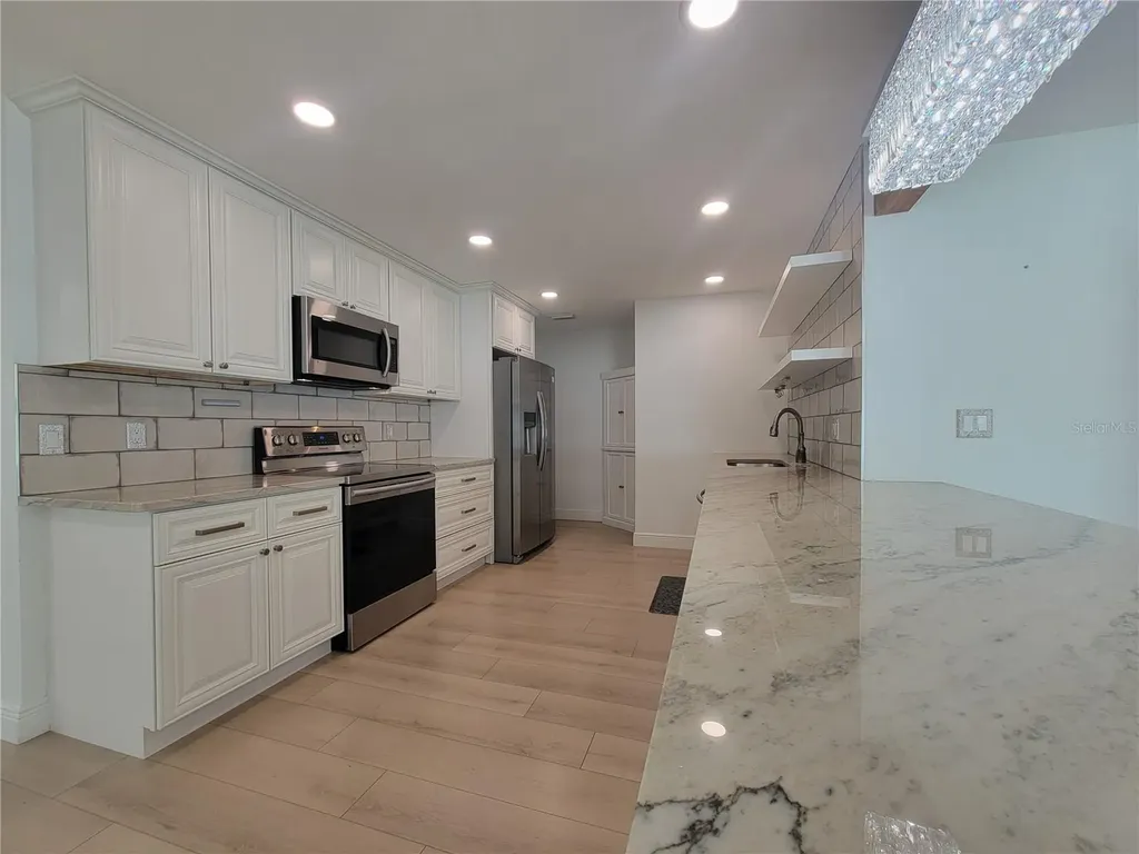 2631 Oakbrook Drive Largo FL 33770