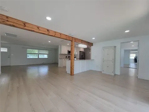 2631 Oakbrook Drive Largo FL 33770