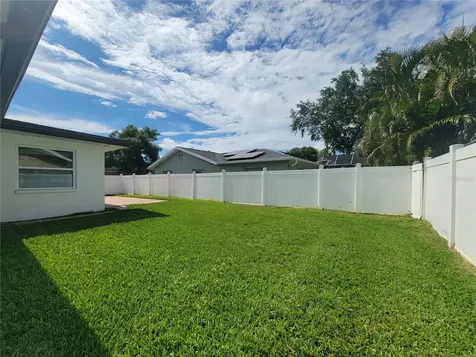 2631 Oakbrook Drive Largo FL 33770