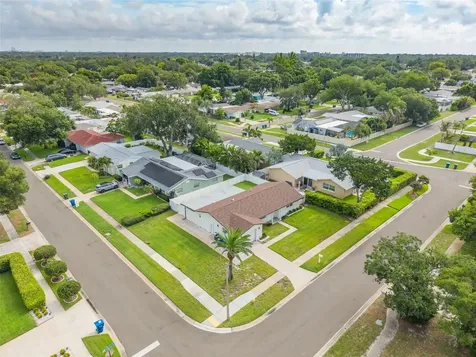 2631 Oakbrook Drive Largo FL 33770