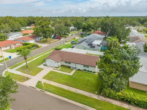 2631 Oakbrook Drive Largo FL 33770