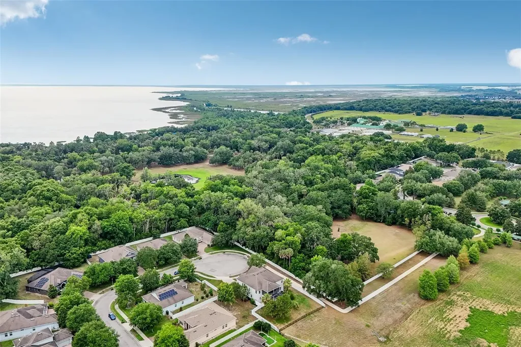 3184 Park Meadow Drive Apopka FL 32703