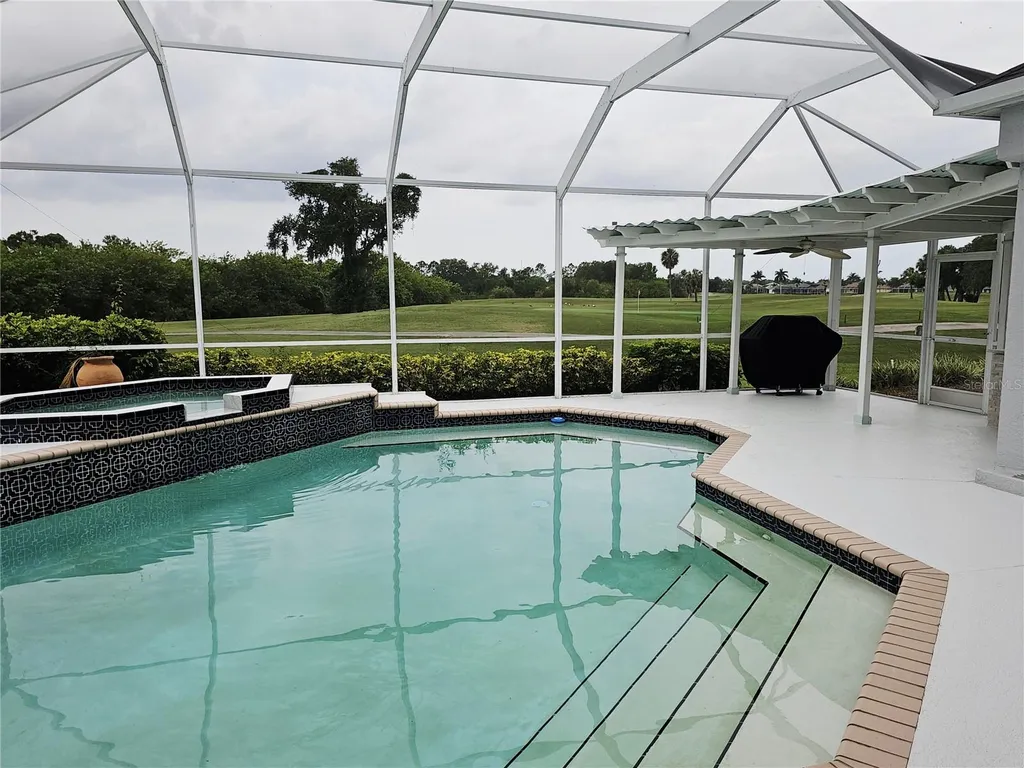 774 Planters Manor Way Bradenton FL 34212