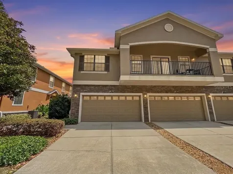 16615 Kingletside Court Lithia FL 33547