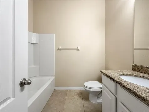 16615 Kingletside Court Lithia FL 33547
