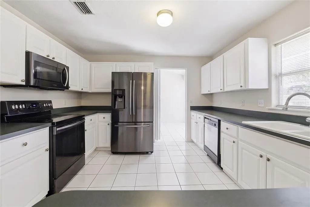 2879 Cypressview Court Kissimmee FL 34746