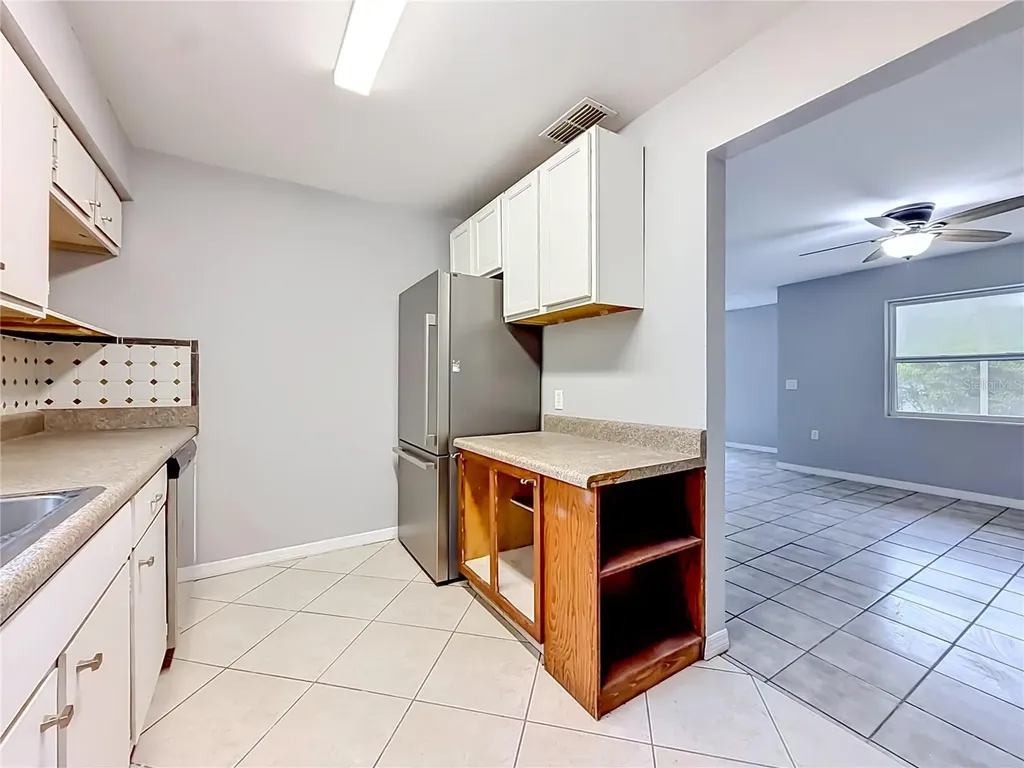 10 S Wadsworth Avenue Beverly Hills FL 34465