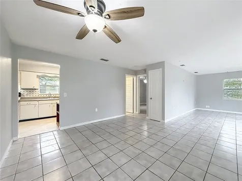 10 S Wadsworth Avenue Beverly Hills FL 34465