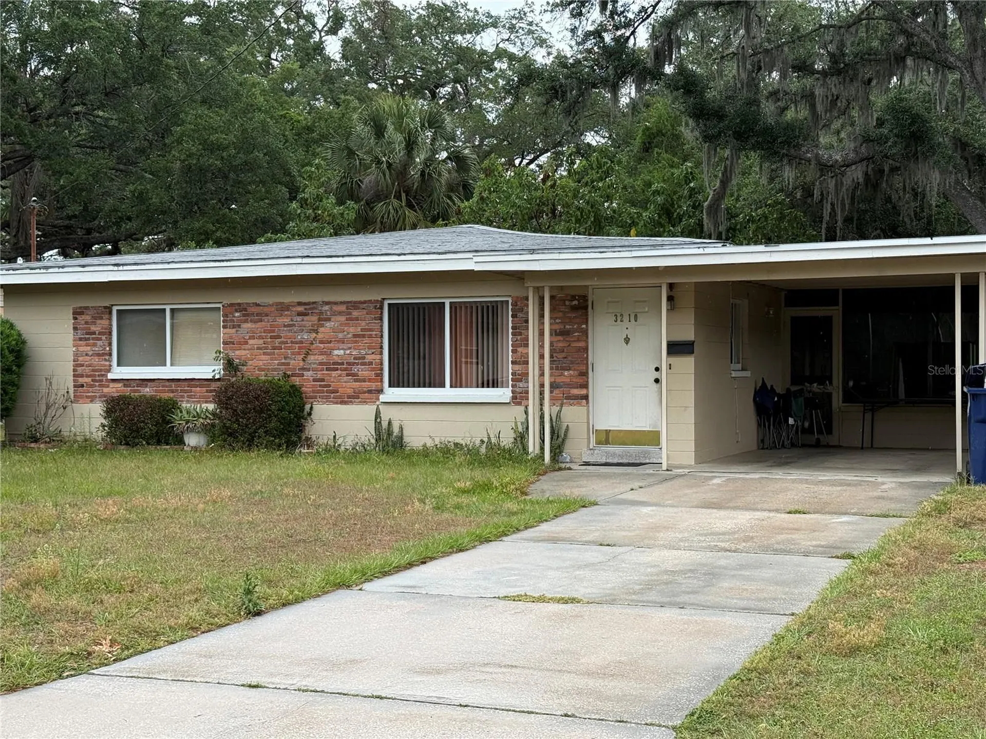 3210 E Fern Street Tampa FL 33610