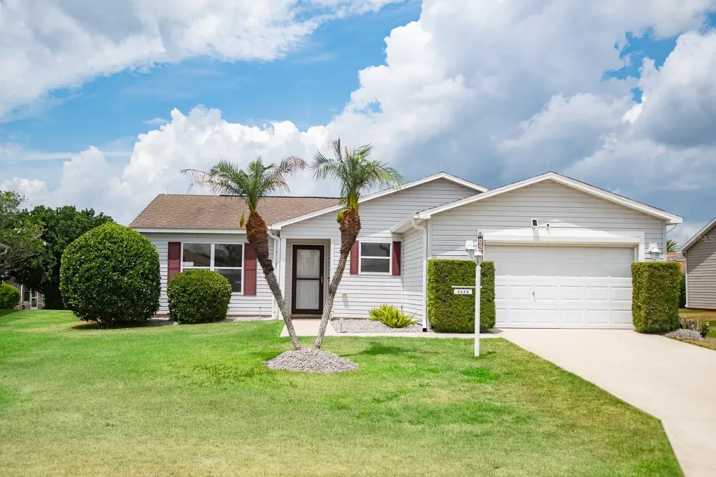 2633 English Ivy Circle The Villages FL 32162