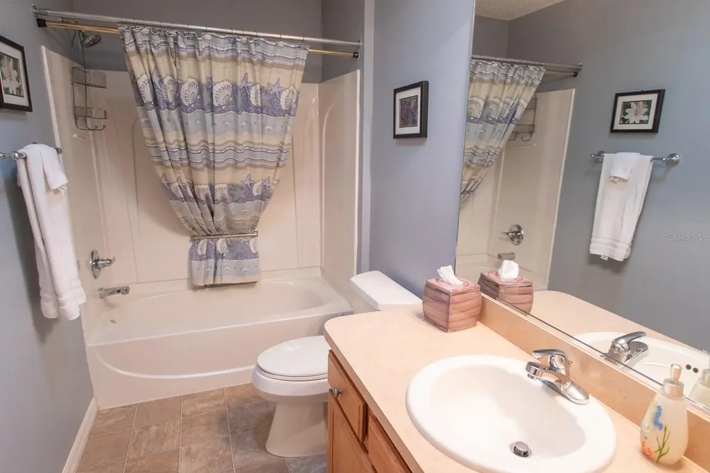 2633 English Ivy Circle The Villages FL 32162
