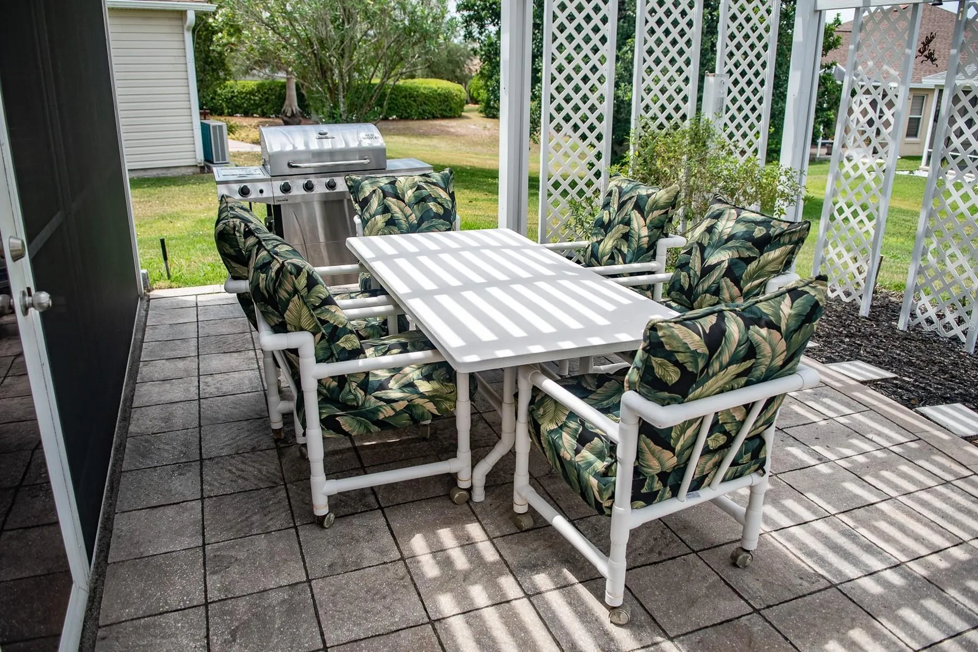 2633 English Ivy Circle The Villages FL 32162