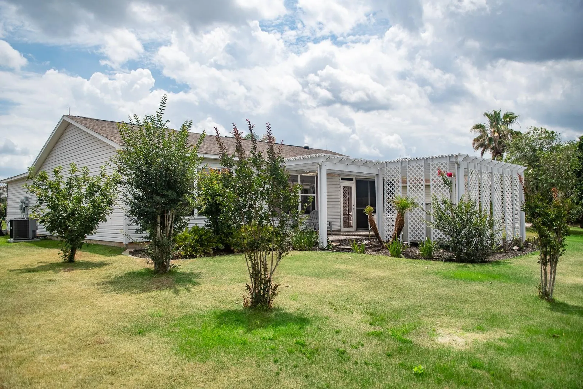 2633 English Ivy Circle The Villages FL 32162
