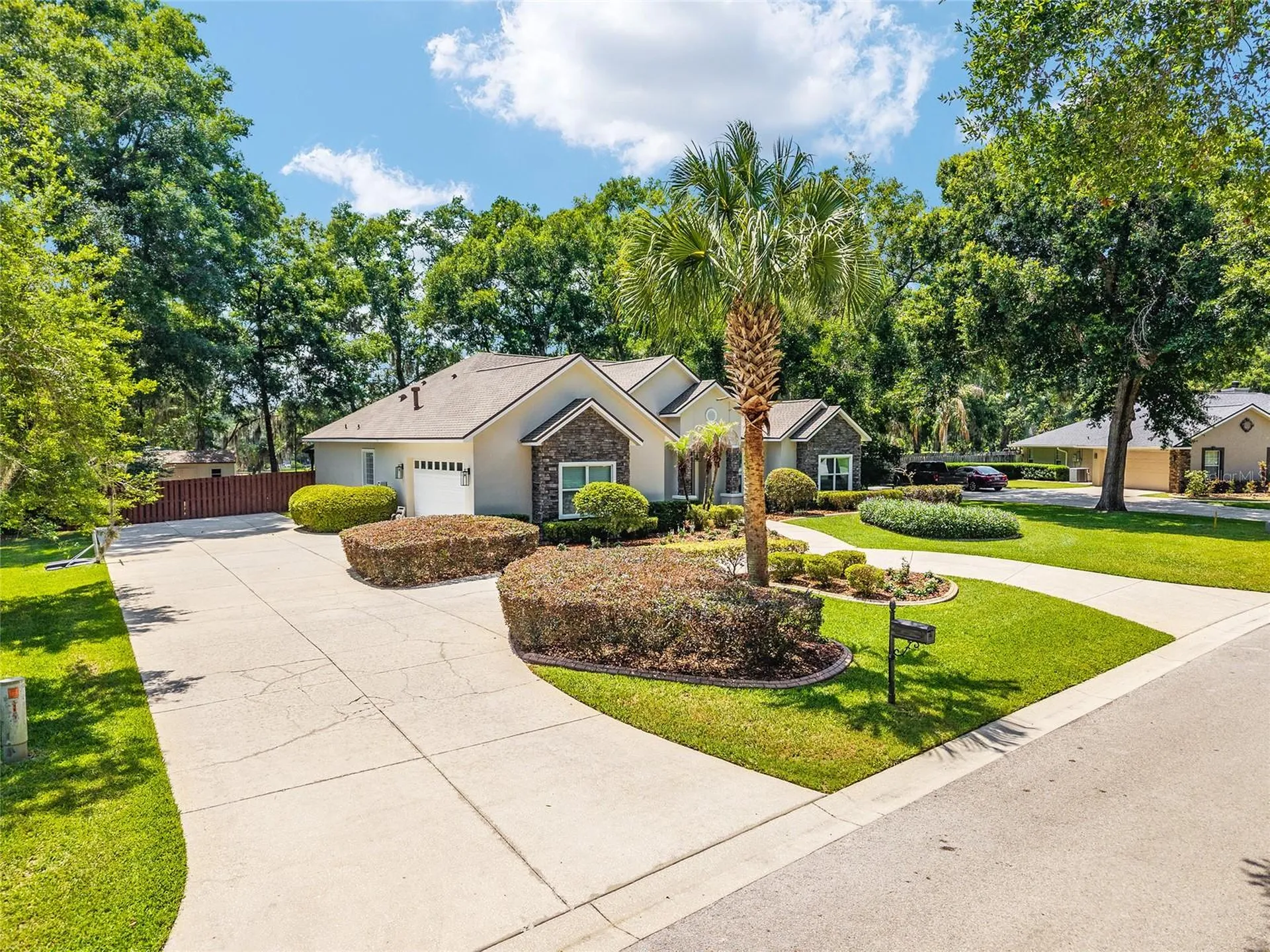 4944 SE 44 Circle Ocala FL 34480