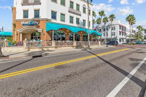 515 2nd Street N Safety Harbor FL 34695