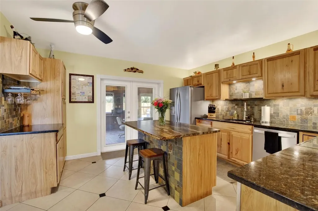 3779 Benson Avenue N St Petersburg FL 33713