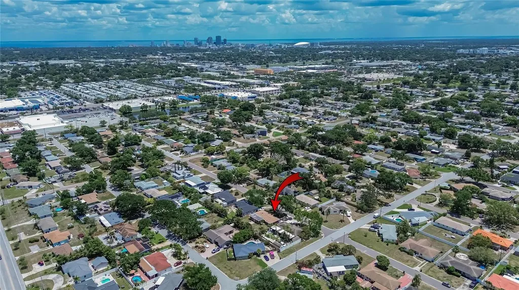 3779 Benson Avenue N St Petersburg FL 33713