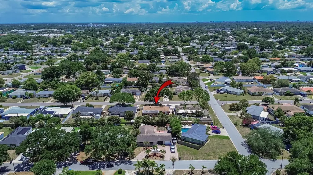 3779 Benson Avenue N St Petersburg FL 33713