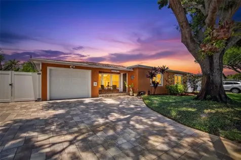 3779 Benson Avenue N St Petersburg FL 33713