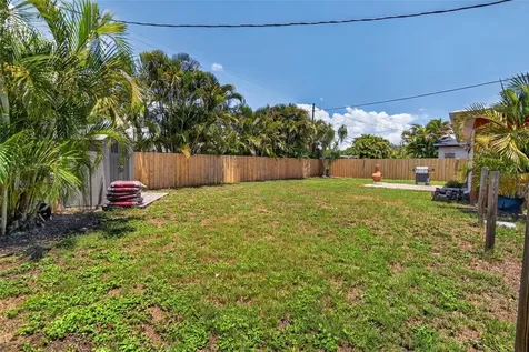 3779 Benson Avenue N St Petersburg FL 33713