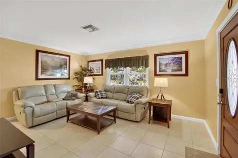 3779 Benson Avenue N St Petersburg FL 33713