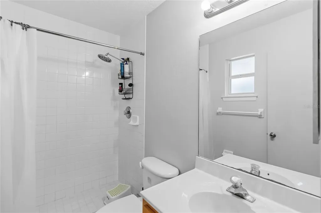 25805 Vero Street Sorrento FL 32776