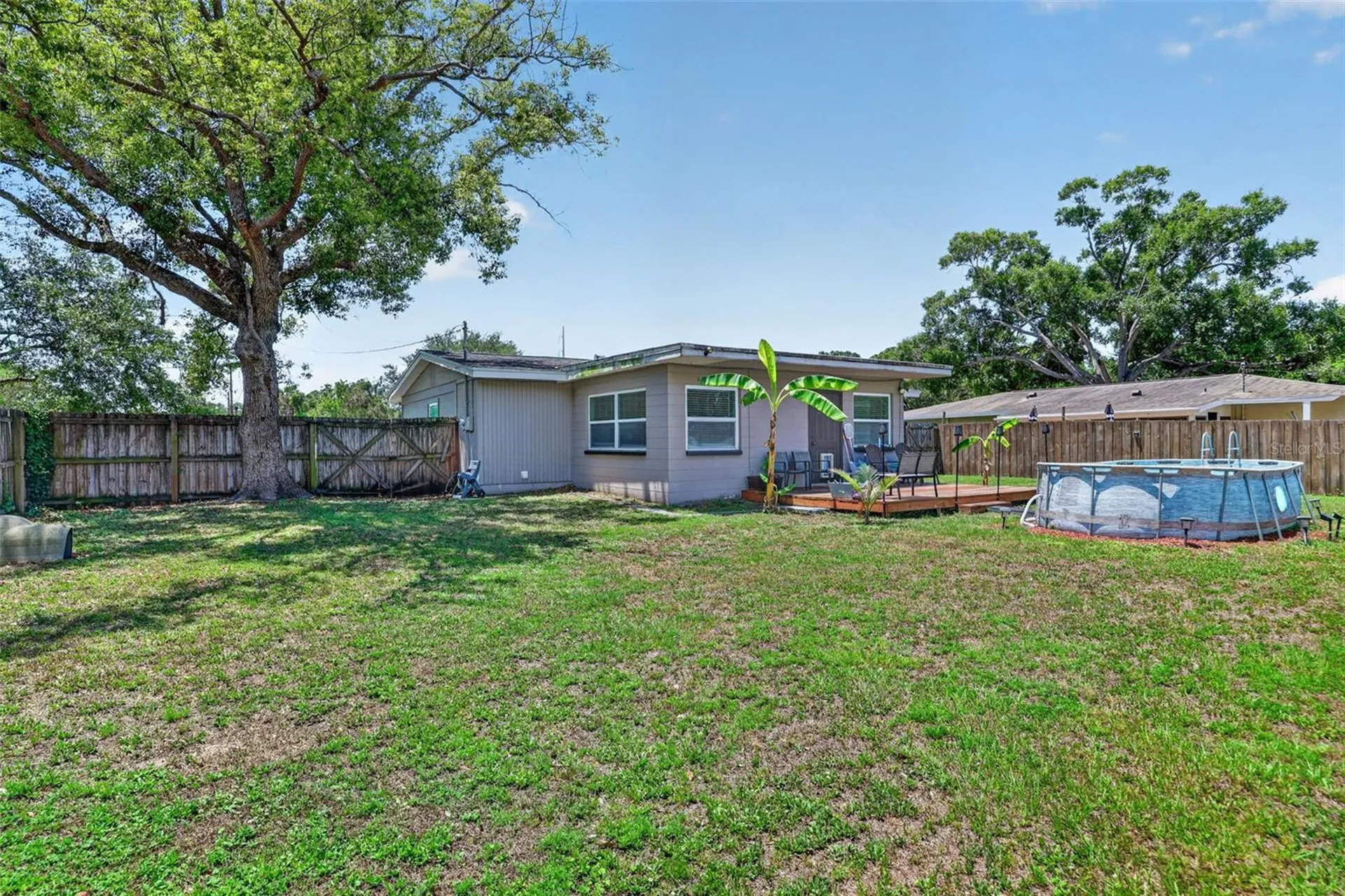691 72nd Avenue N St Petersburg FL 33702