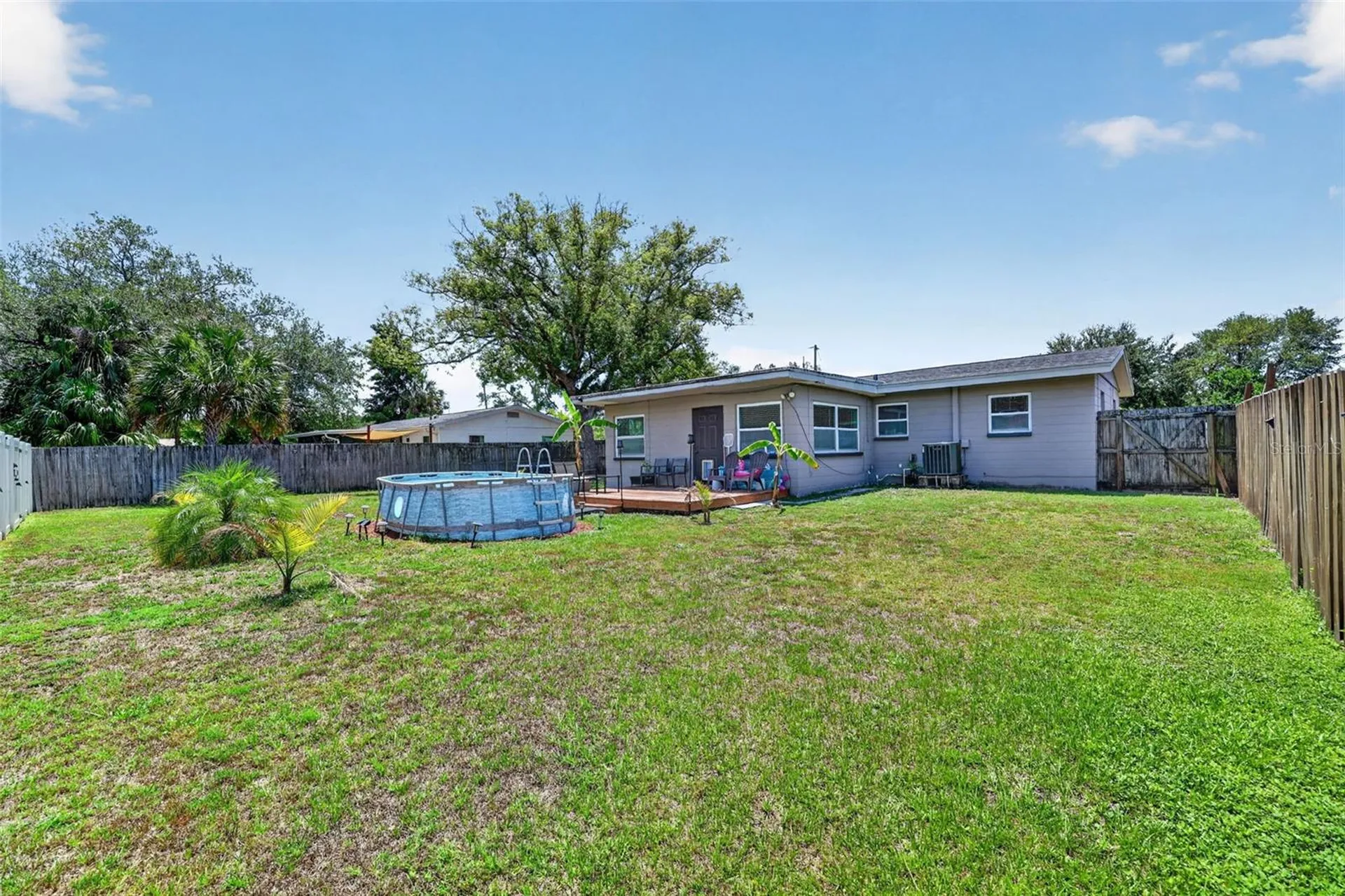 691 72nd Avenue N St Petersburg FL 33702