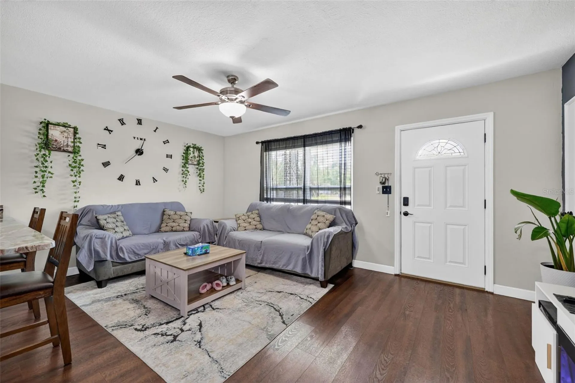 691 72nd Avenue N St Petersburg FL 33702