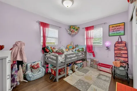 691 72nd Avenue N St Petersburg FL 33702