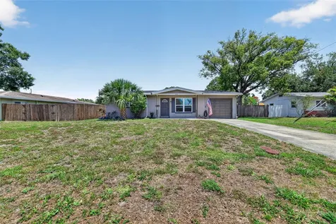 691 72nd Avenue N St Petersburg FL 33702