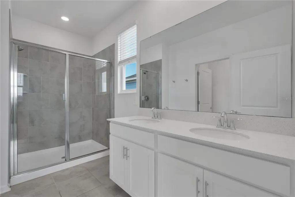 1431 Viscaya Cove Boulevard Winter Garden FL 34787