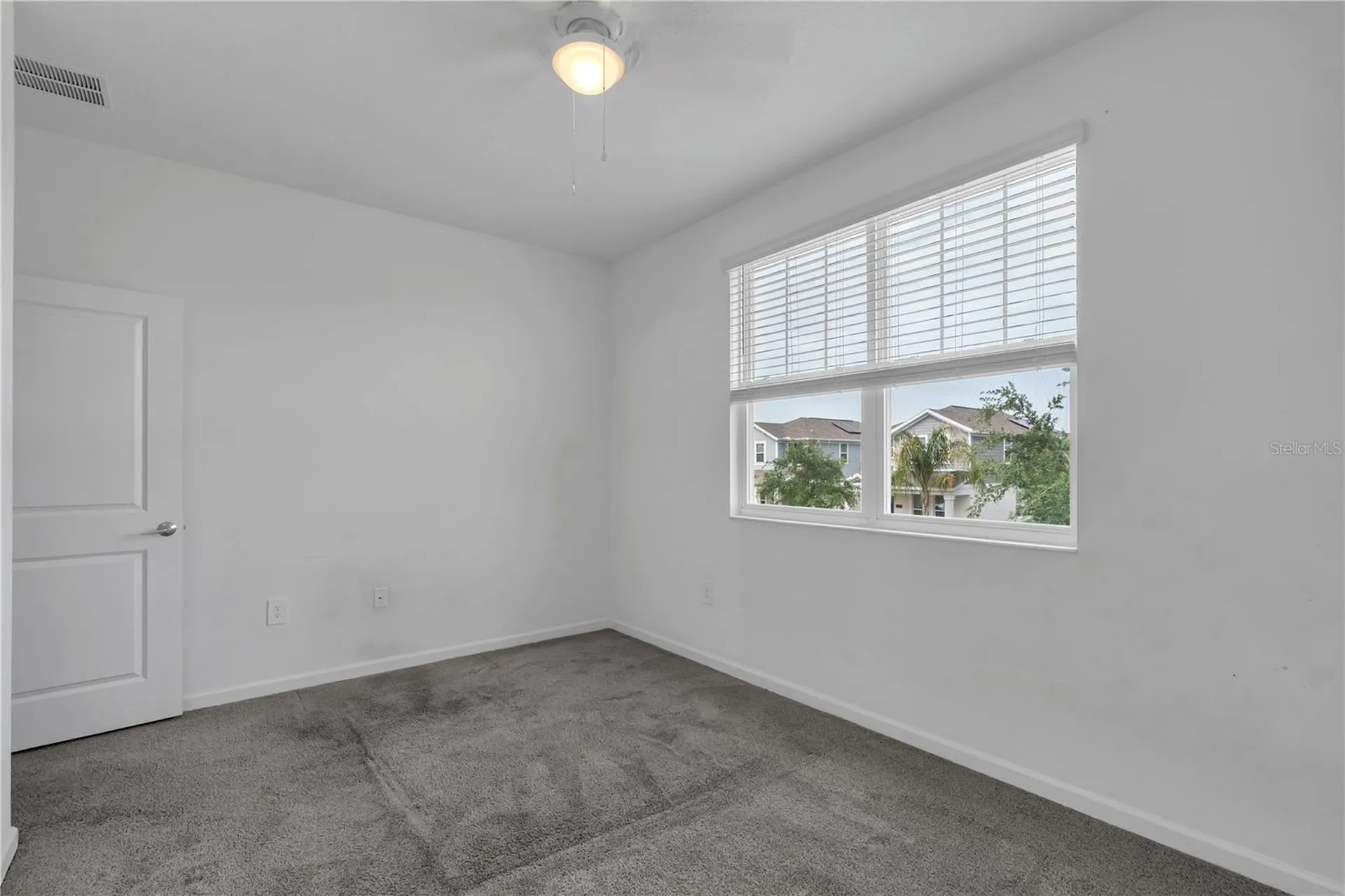 1431 Viscaya Cove Boulevard Winter Garden FL 34787