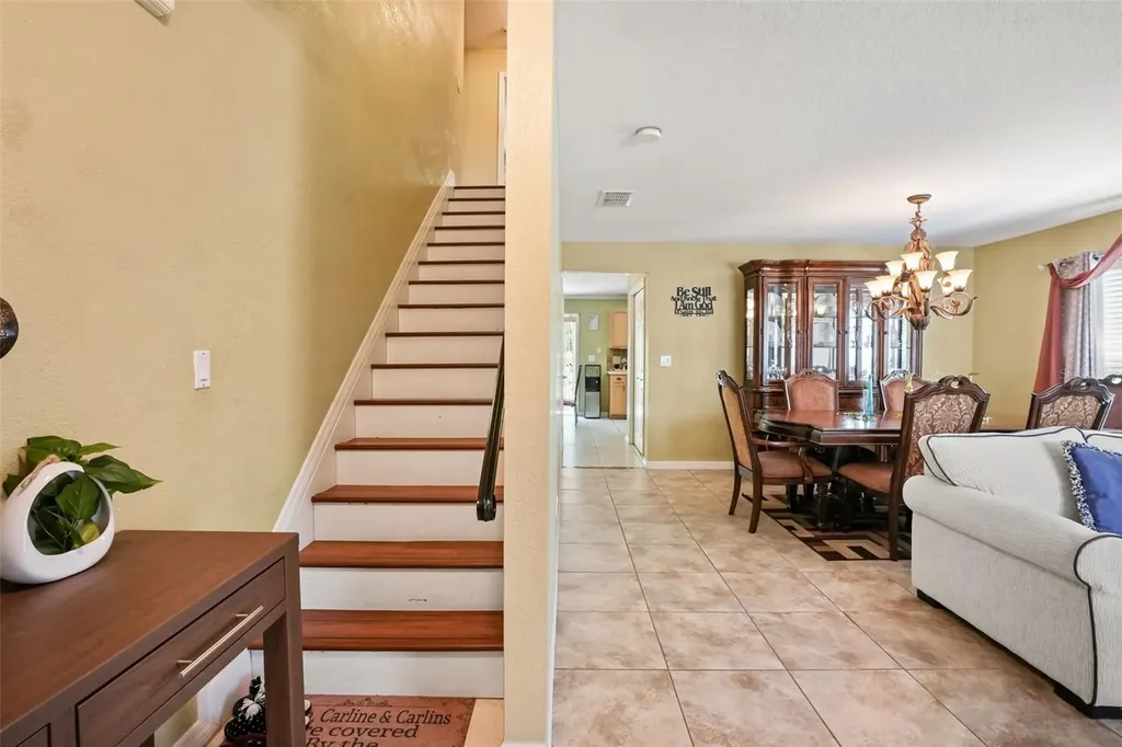 268 Tavestock Loop Winter Springs FL 32708