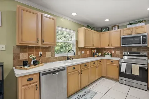 268 Tavestock Loop Winter Springs FL 32708