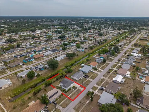 8716 Trionfo Avenue North Port FL 34287