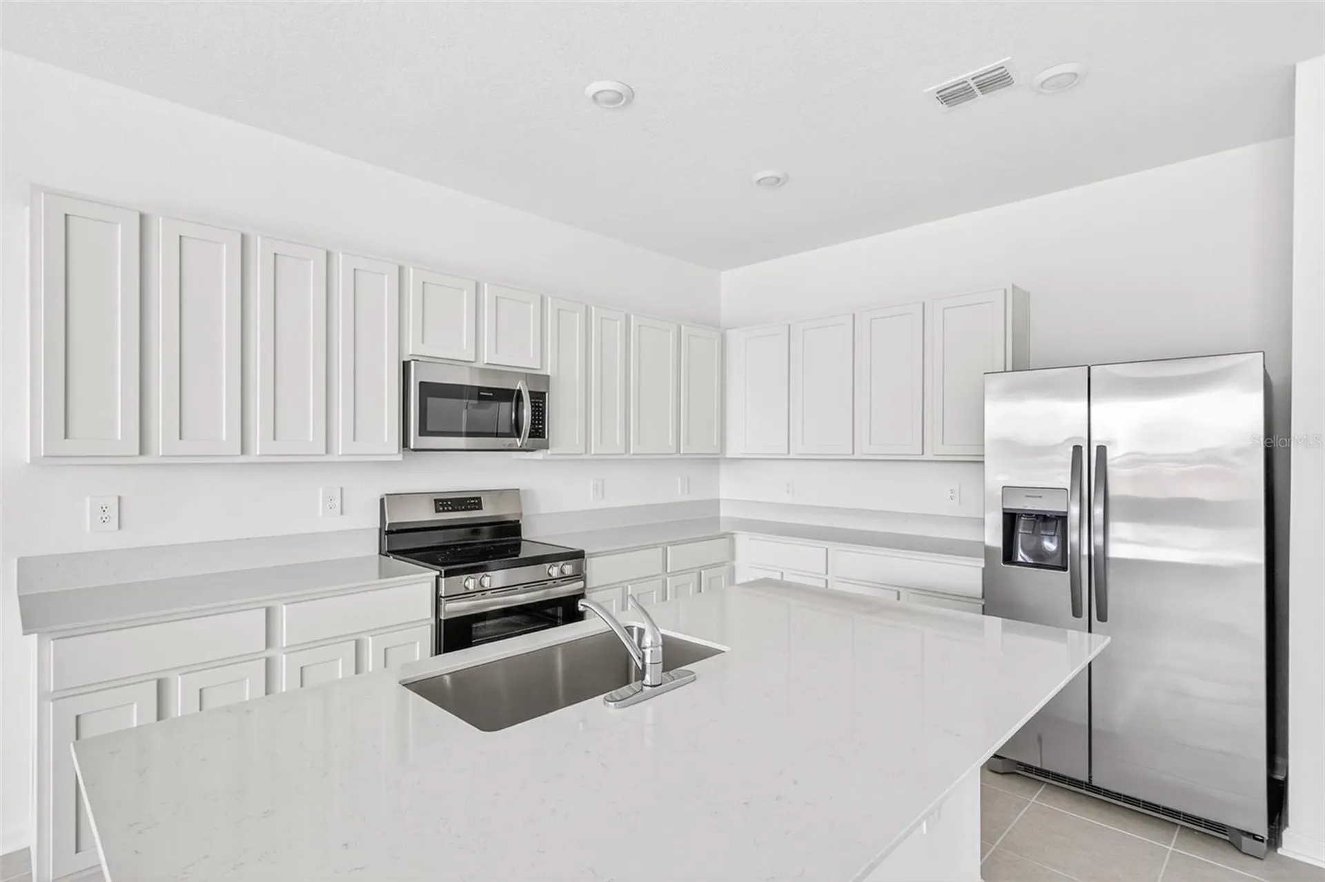 391 Sol Vista Drive Dundee FL 33838
