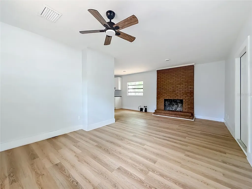 6705 N Elizabeth Street Tampa FL 33604